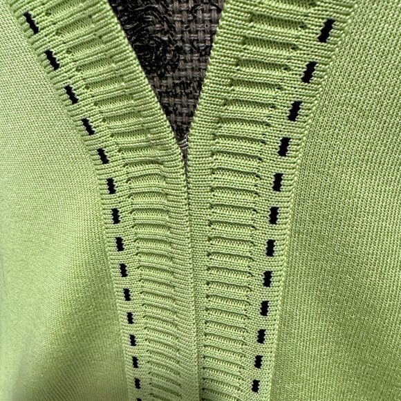 Exclusively Misook Cardigan Sz XL Lime Green Black Knit Hook Closure Long Sleeve - Picture 4 of 16